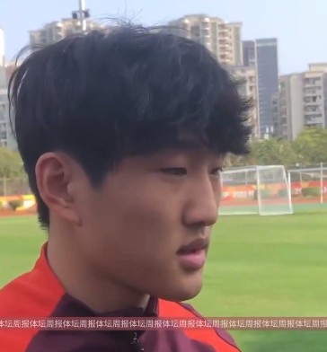 孫康博：與沙特國青差距不大有的一踢，放平心態(tài)不要想太多
